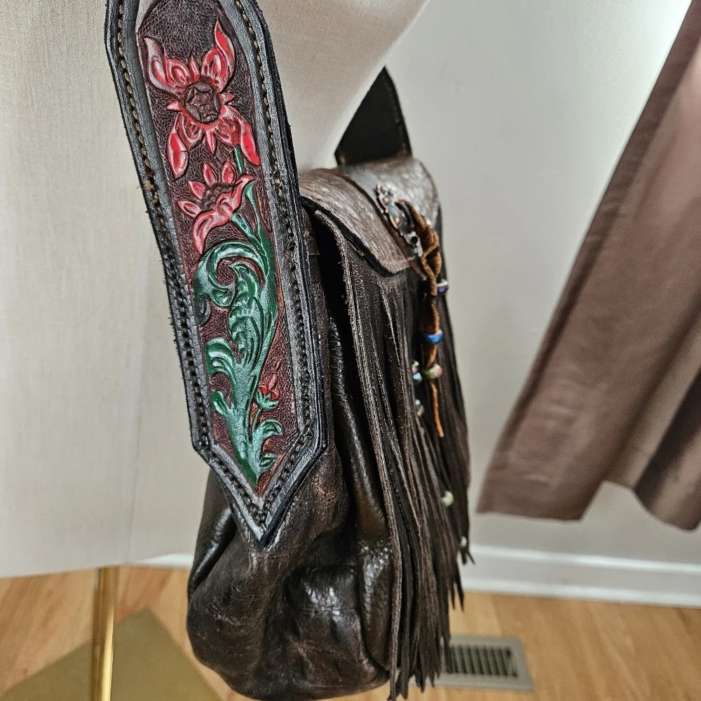 Vintage 70s Tooled Leather Braided Shoulder Strap Fringe Saddle Bag Purse - Picture 3 of 8
